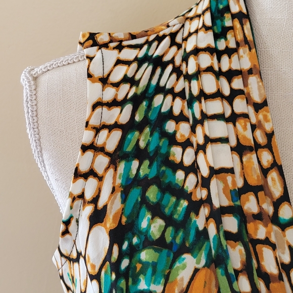 East 5th animal print blouse size medium - Picture 2 of 7